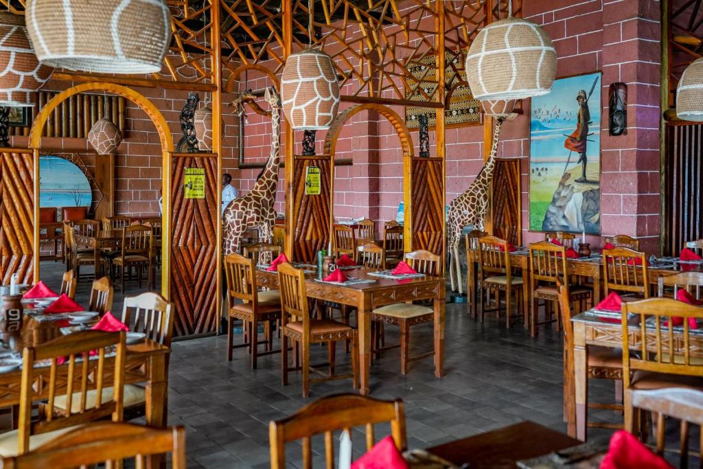 Lake Nakuru Lodge Restaurant