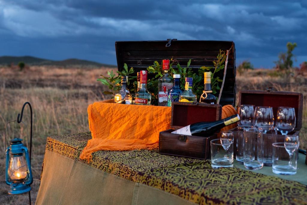 Elewana Sand River Camp Mara Sundowner