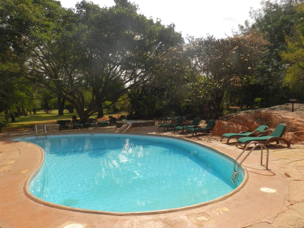 Swimming pool Kilaguni Serena Safari Lodge Tsavo West