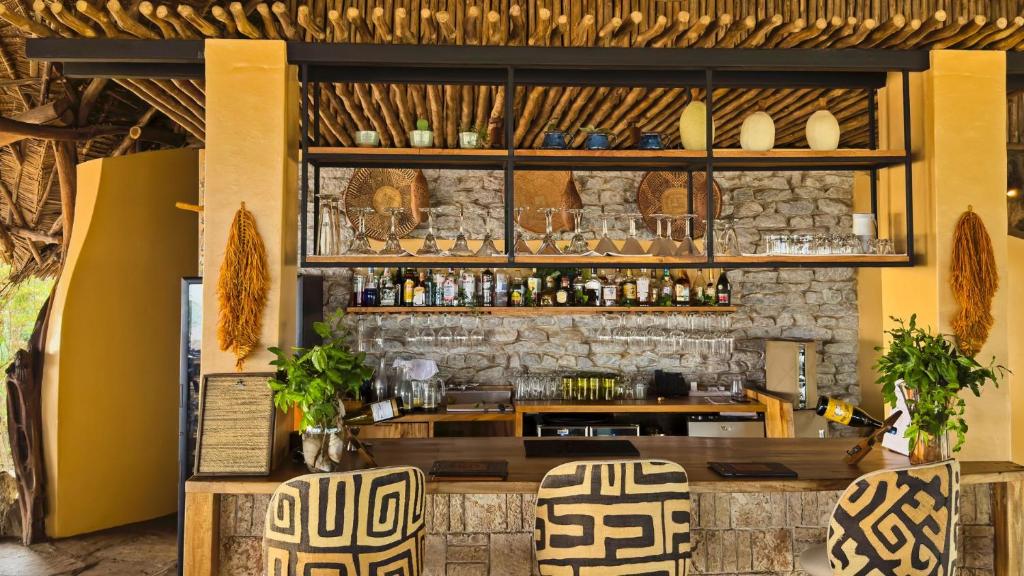 soroi lions bluff lodge Kenya