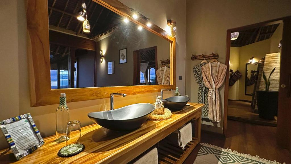soroi lions bluff lodge Kenya