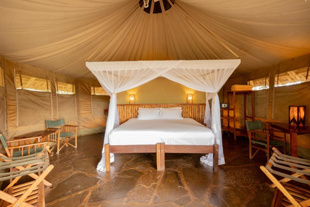Tent Severin Safari Camp Tsavo West Kenya
